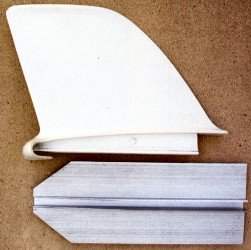 Aileron popout de 1960 conçu pour se détacher au choc